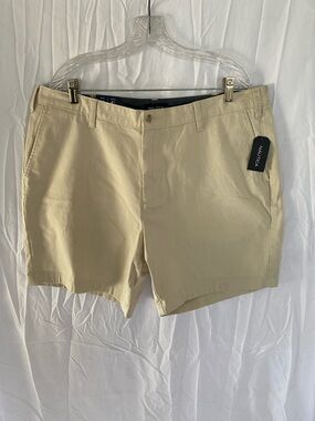 Nautica Men’s Khaki Flat-Front Stretch Shorts